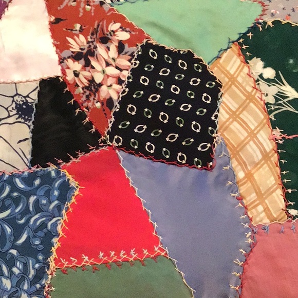 Vintage handmade patchwork accent pillow - Picture 6 of 8